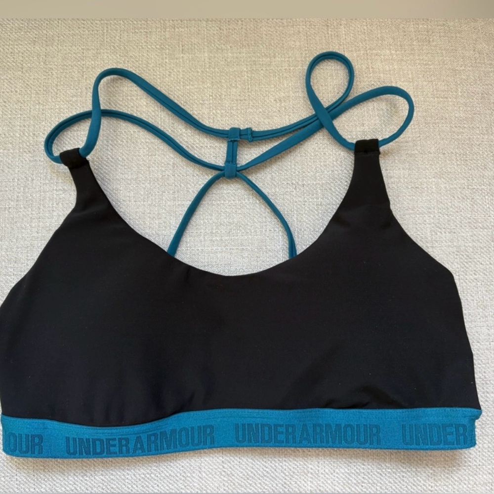 Under Armour Black and Teal Strappy Sports Bra in Small Size